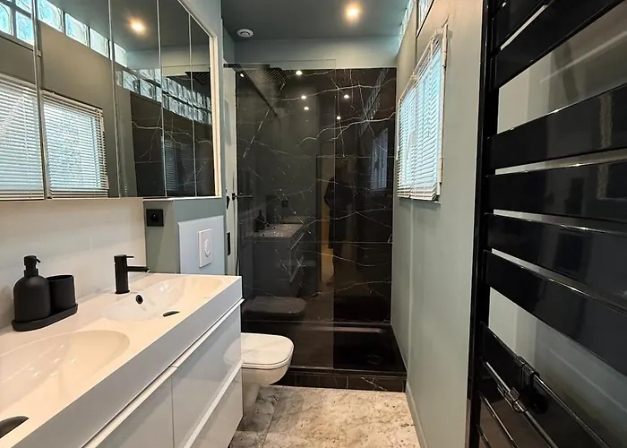 Appartement Le Village Et La Mer, Elegance Et Panorama Avec Parking Prive Saint-Tropez